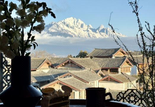 在山也·日照金山观雪山全景美宿（丽江古城店）外景图
