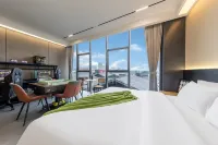 Flash Gaming Hotel Hotel in zona Huangqi Port