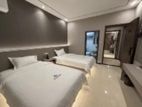 Lushan Dongyou Homestay (Donglin Dafu Southeast Gate) - صديق للحيوانات الاليفة