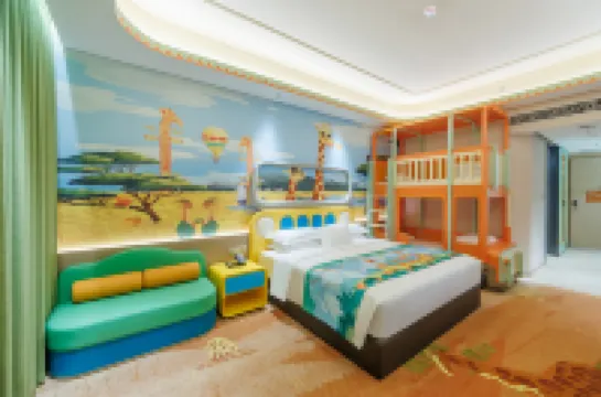 Chimelong Giraffe Castle Hotels in Qingyuan