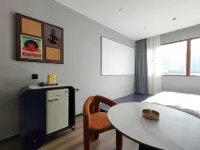 HYGGE Qieman Hotel (Hefei Huaihe Road Pedestrian Street Intime Center Branch) - balcone