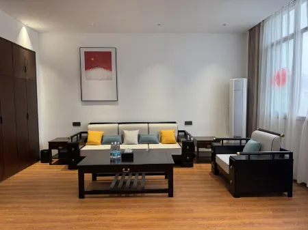 Colorful Changle Homestay