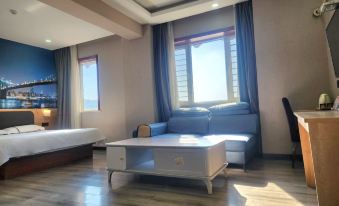 Kyoto Business Hotel (Liaocheng Dongchang Lake)