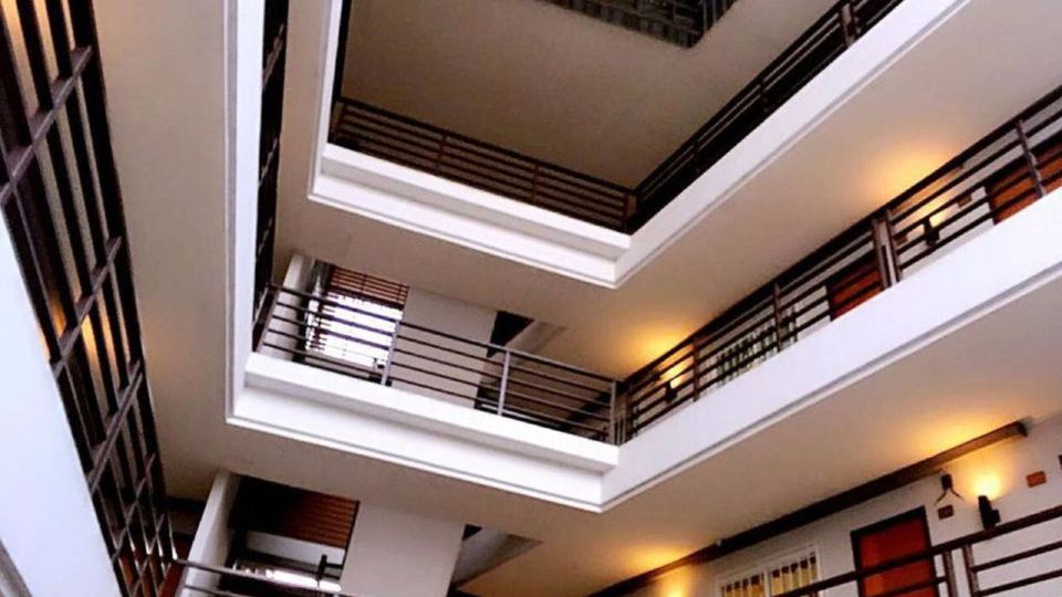 Room Riverside