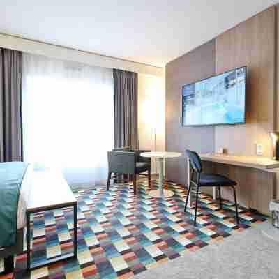 MERCURE GRENOBLE CENTRE PORTE DES ALPES Rooms