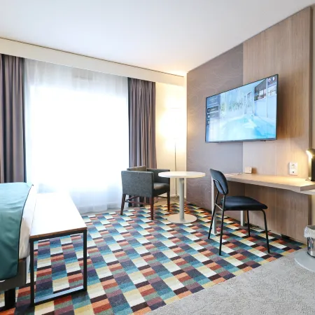 MERCURE GRENOBLE CENTRE PORTE DES ALPES