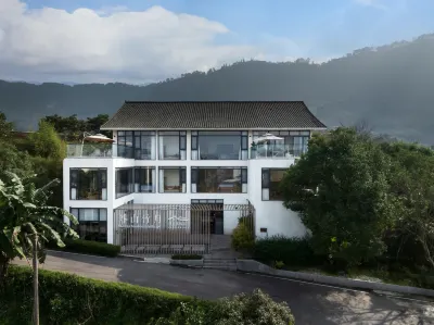 Yibin Waishan Zhuyue Homestay Các khách sạn ở Nghi Tân