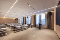 Atour Hotel (Suqian Renmin Avenue)