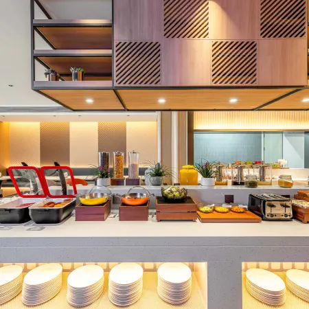 Holiday Inn Express SHANGHAI PVG ZHUQIAO by IHG