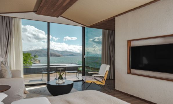 Dali Shuanglang Yinxi Shanju Guanhai Inn