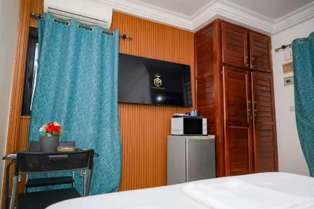 T-Square Residence Makepe