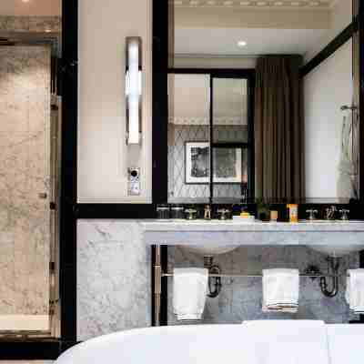 Hôtel de Berri Champs-Élysées, a Luxury Collection Hotel, Paris Rooms
