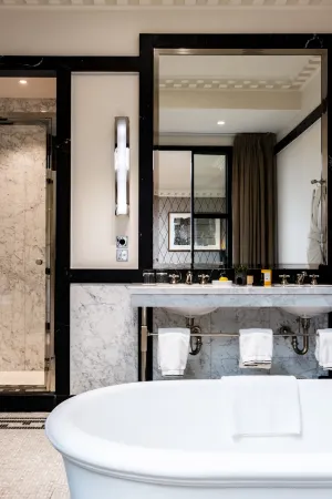 Hôtel de Berri Champs-Élysées, a Luxury Collection Hotel, Paris