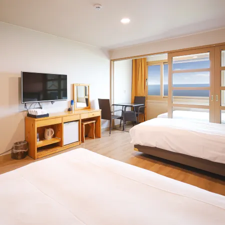 Fantastic Ocean View Sydney Hotel
