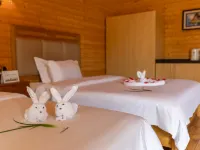 Shiquan Village Wooden House Hotel Hotels in Shilin Yi Autonomous County