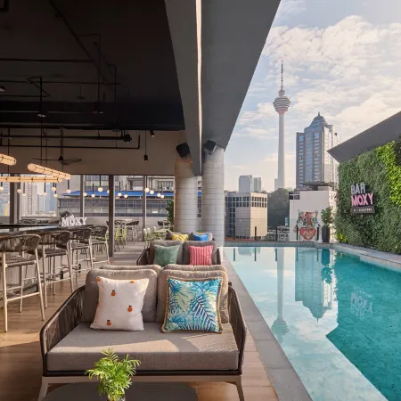 Moxy Kuala Lumpur Chinatown Отели рядом с достопримечательностью «Национальная мечеть»