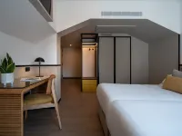 The Editory Garden Baixa Hotel Hotels near Bonfim