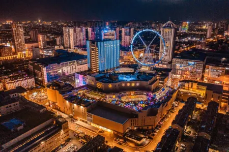 Vienna International Hotel (Linyi Taisheng Square Wanxianghui Store） Отели рядом с достопримечательностью «Linyi Radio and Television Tower»