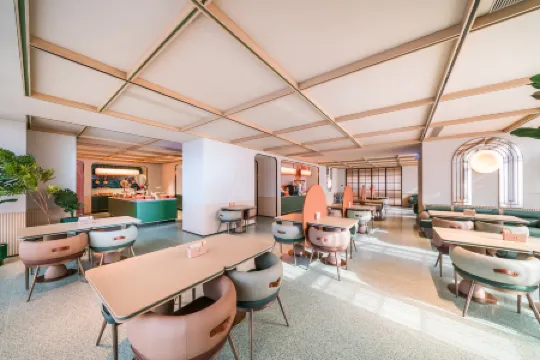 Orange Hotel (Hangzhou Linping People's Avenue) Отели рядом с достопримечательностью «Zhongdu Square»