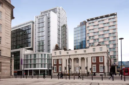 Premier Inn London Waterloo (Westminster Bridge) Hotel