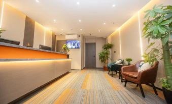 GreenTree Shell Hotel (Shanghai Xujiahui Meiluo City & shanghai stadium subway station)