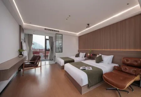 Yunding·Hanging Coffee Panoramic Hotel (Puxinqiao Branch, Puzhehei Scenic Area) Отели рядом с достопримечательностью «Fairy Cave»