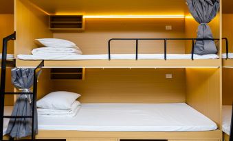 Urban International Youth Hostel