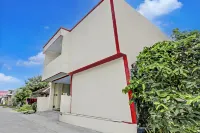 Hotel O Solo near Solo Safari formerly RR Guesthouse Hotel dekat Klutuk Nusantara | Team Sakit Bekonang