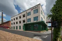 陶邑芳年飯店(陶陽裡歷史文化旅遊區人民廣場店) 禦窯廠國家考古遺址公園附近的飯店