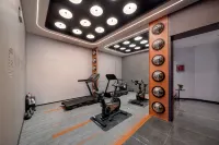 Dolanda V Hotel (Qiqihar Railway Station General Sabusu Statue Square Branch) - Gym