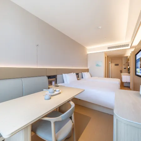 JI Hotel (Jiuquan Drum Tower Hantang Food Street)