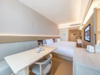 JI Hotel (Jiuquan Drum Tower Hantang Food Street) - parking