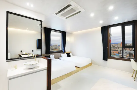 Hotel Intro, chuncheon