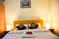 Tanani Newa Home Family Combo