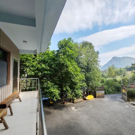 Nanshui Hot Springs Homestay (Ruyuan Nanshui Lake National Wetland Park)