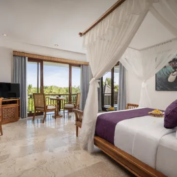 Swan Paradise A Pramana Experience Отели рядом с достопримечательностью «Пляж Леби»