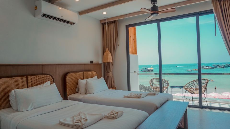 ENNKAI Beachfront Resort Koh Larn