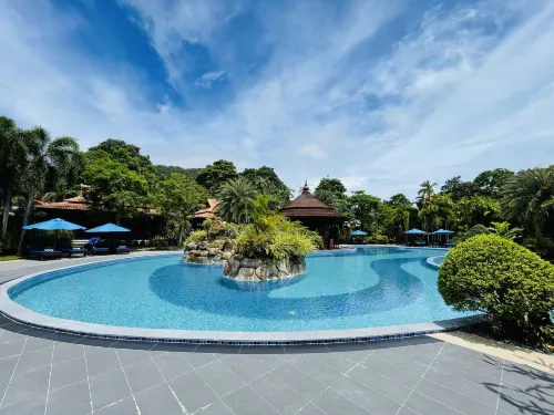 Try Palace Resort Kep