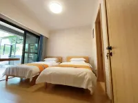 Xinkong Courtyard (Fuxian Lake Starry Town)