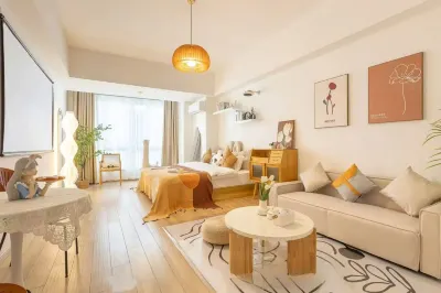 Yunqi Boutique Stay (Quanzhou Zhongjun FUNWORLD) Hotel a East Quanzhou Strait Sports Center