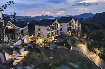 Bamboo Echo Resort Hotels near Siming Lake