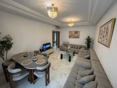 Luna Loft charming S+2 Hôtels à proximité de : La Sélection CBK