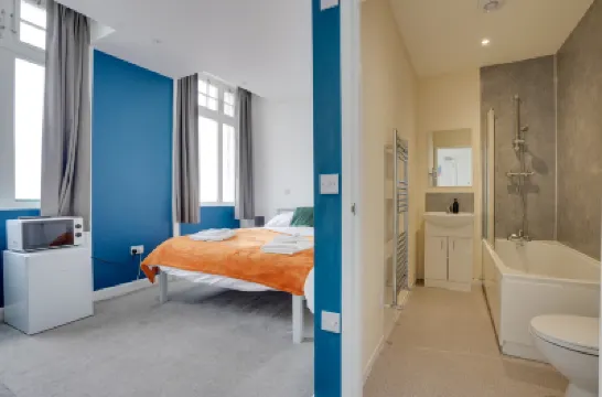 Homesly Guest Rooms Hotels in 