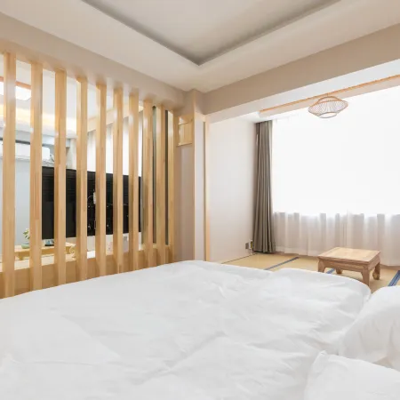 Shangpin Hotel (Dandong Railway Station Yalu River Broken Bridge Branch)