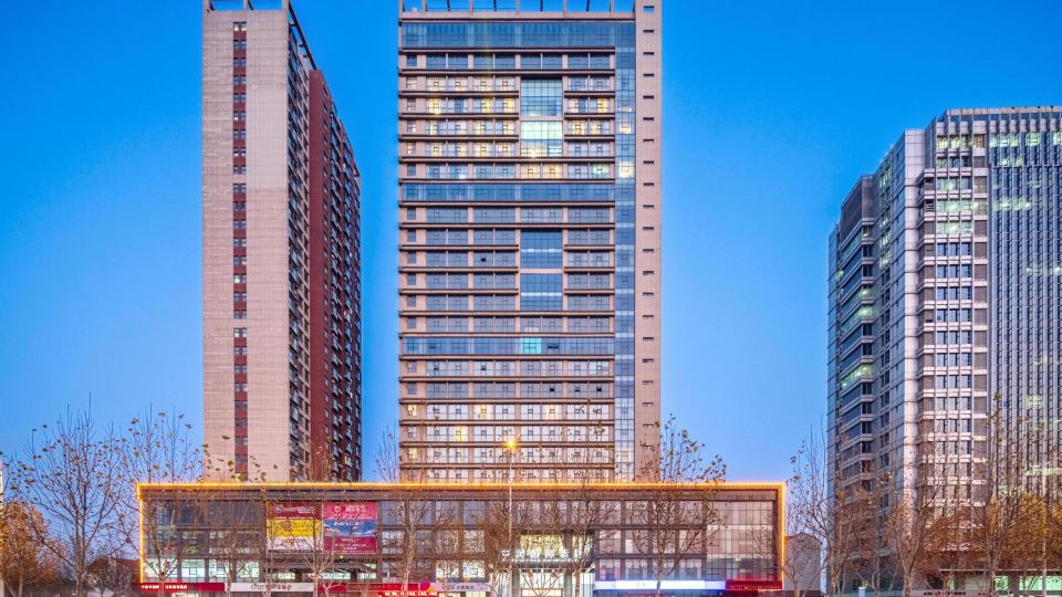 International Hotel (Dongying Shengli Oil Field Central Hospital Jinnan Road Yinzuo Shopping Mall)