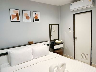 Sampheng Apartment