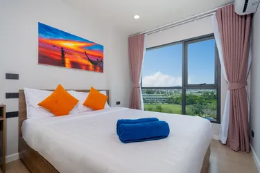 รูปภาพของคอนโด Space เชิงทะเล ใน Elegant บางเทา