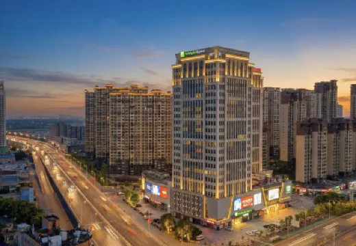 Holiday Inn Express Nanchang  Tengwang Pavilion Hotels in Nanchang