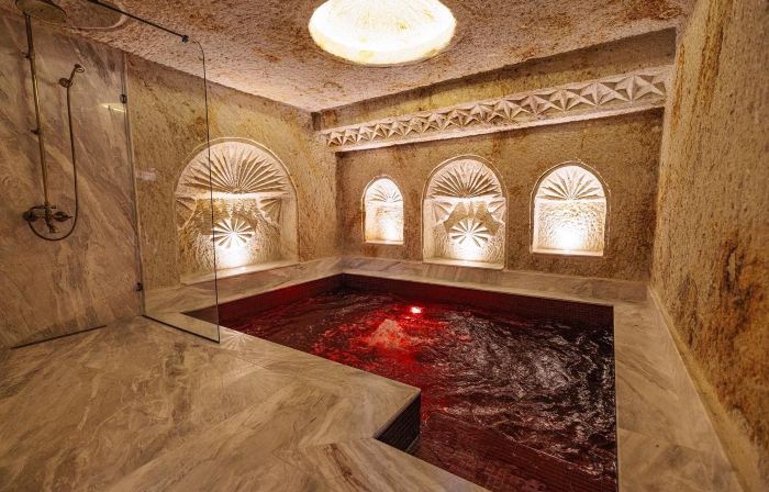 Canyon Cave Hotel