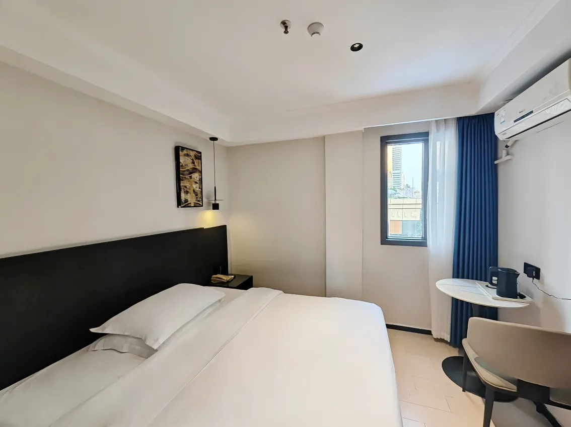 No.8 Season Hotel (Shenzhen Dongmen Hubei Subway Station Branch) Kamar Photos